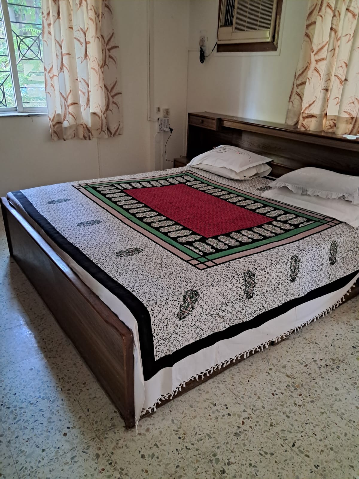 2 BHK + Extra Room Apartment For Rent in Gulmohar Harmony