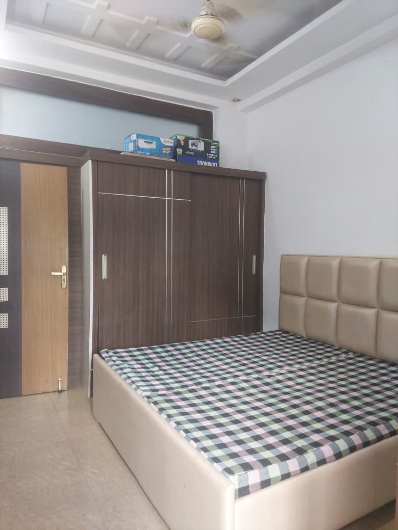 3 BHK Builder Floor For Rent in Vashisht Property 