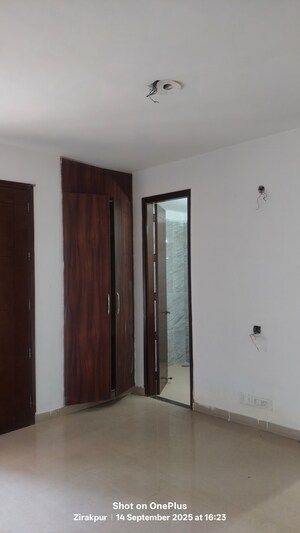 4 BHK Apartment For Sale in Dhakoli