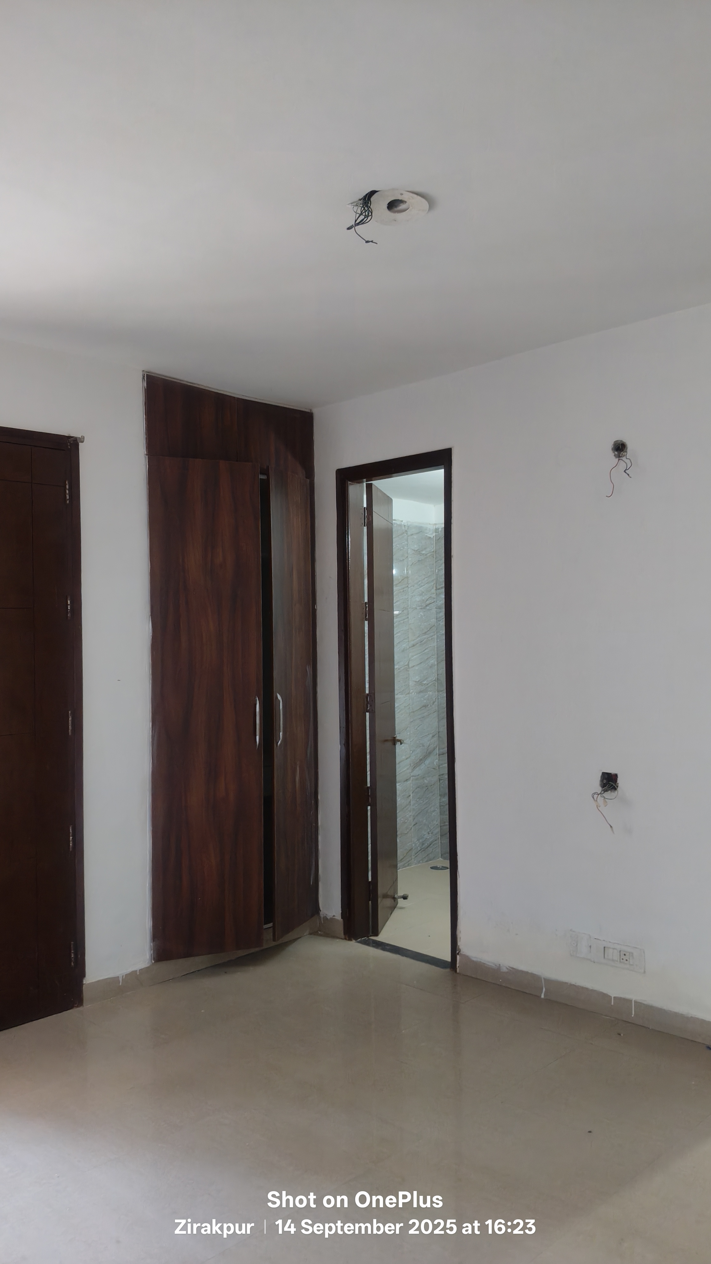 4 BHK + Pooja Room Apartment For Sale in Dhakoli