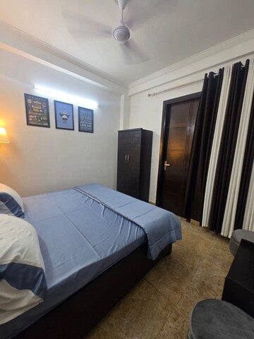 Bedroom in 3 BHK Builder Floor at Saket – for Rent