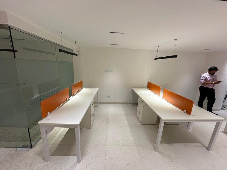 Team Area, metro-avenue-andheri-east Commercial Office Space 2200 Sq.Ft. In Andheri East Mumbai 9215194