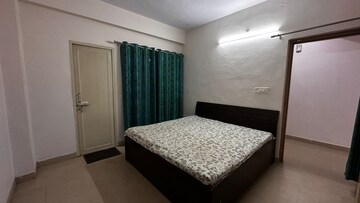 Bedroom in 2 BHK Apartment at Avadh Vihar Yojna – for Rent
