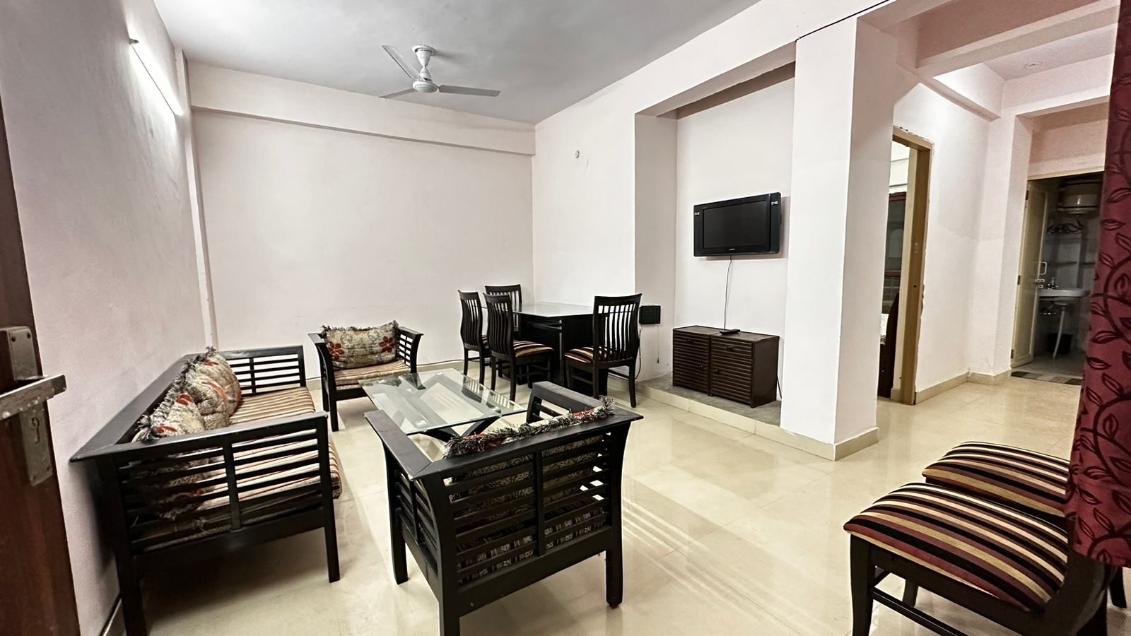 2 BHK Apartment For Rent in Gangotri Enclave 