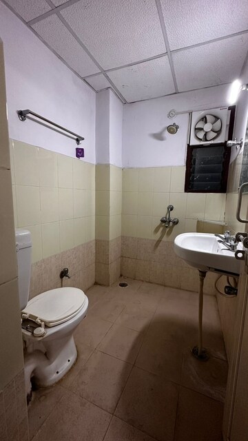 Bathroom in 2 BHK Apartment at Avadh Vihar Yojna – for Rent