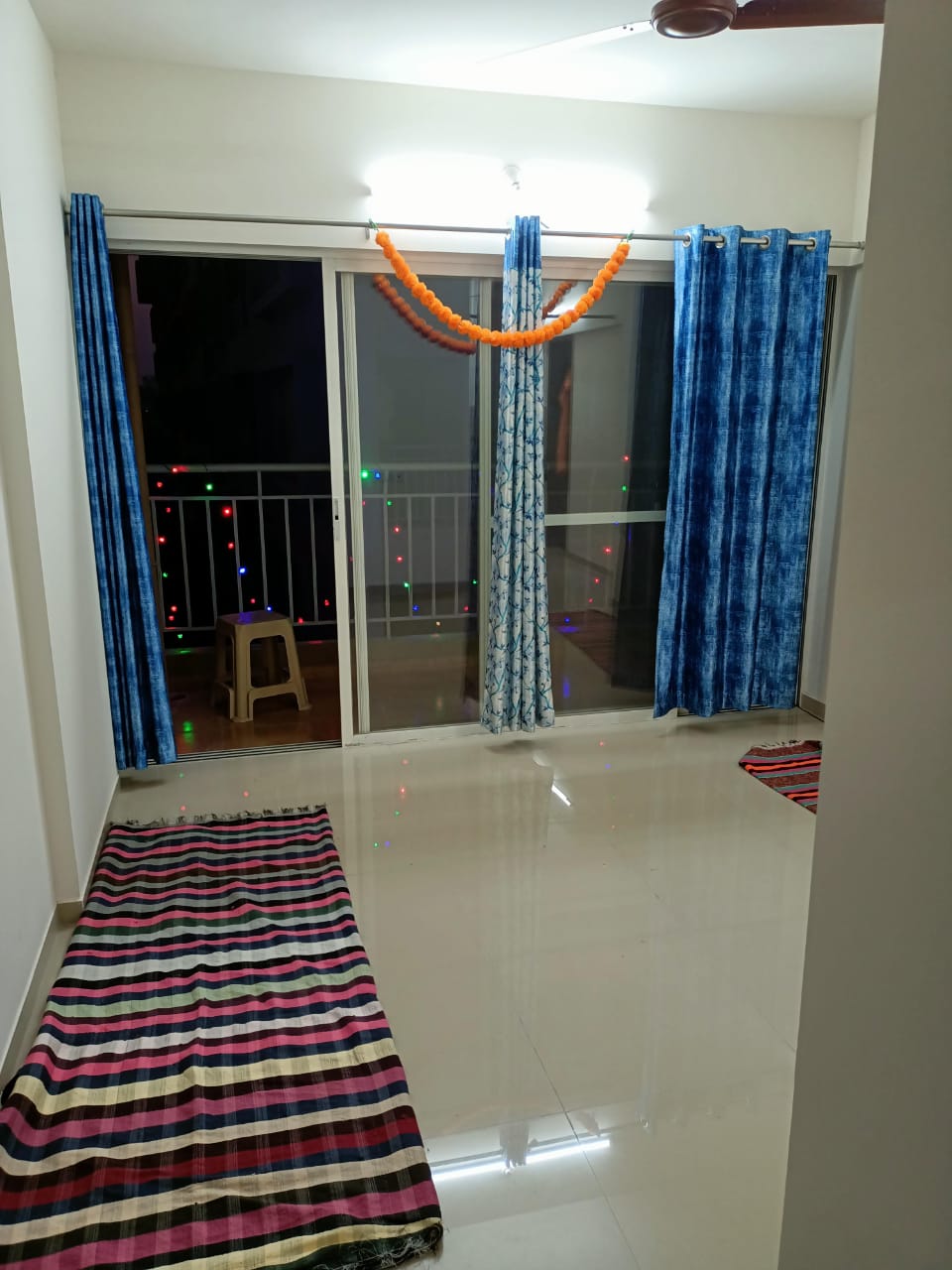 1 BHK 550 Sq.Ft. Apartment in Mantra 29 Gold Coast Phase 3