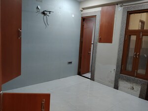 Room in 3 BHK Independent House at Sector 100 – for Rent