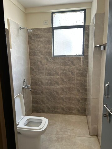 Bathroom in 2 BHK Apartment at Suncity Avenue 102, Sector 102 – for Rent