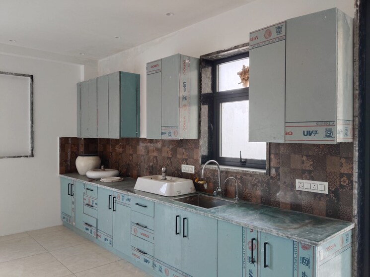 Kitchen, sector 108 6+ Bedroom 450 Sq.Mt. Independent House In Sector 108 Noida 9215239