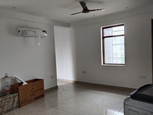 Room in 6+ BHK Independent House at Sector 108 – for Rent