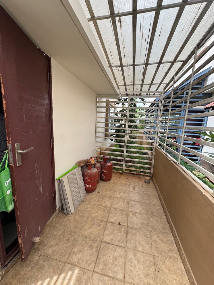 Balcony, concorde-napa-valley-3 3 Bedroom 2000 Sq.Ft. Villa In Kanakapura Road Bangalore 9215258