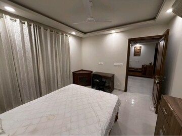 Bedroom in 3 BHK Builder Floor at Vasant Kunj – for Rent