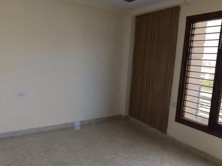 Room, op-floridaa 2 Bedroom 473 Sq.Ft. Apartment In Sector 82 Faridabad 9215286