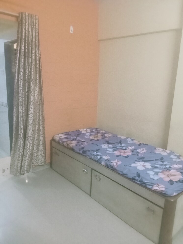 Bedroom, jogeshwari east 1 Bedroom 520 Sq.Ft. Apartment In Jogeshwari East Mumbai 9215317