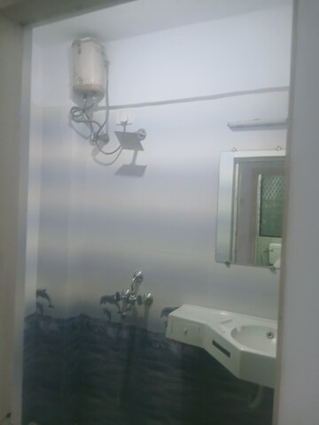 Bathroom in 1 BHK Apartment at Jogeshwari East – for Rent