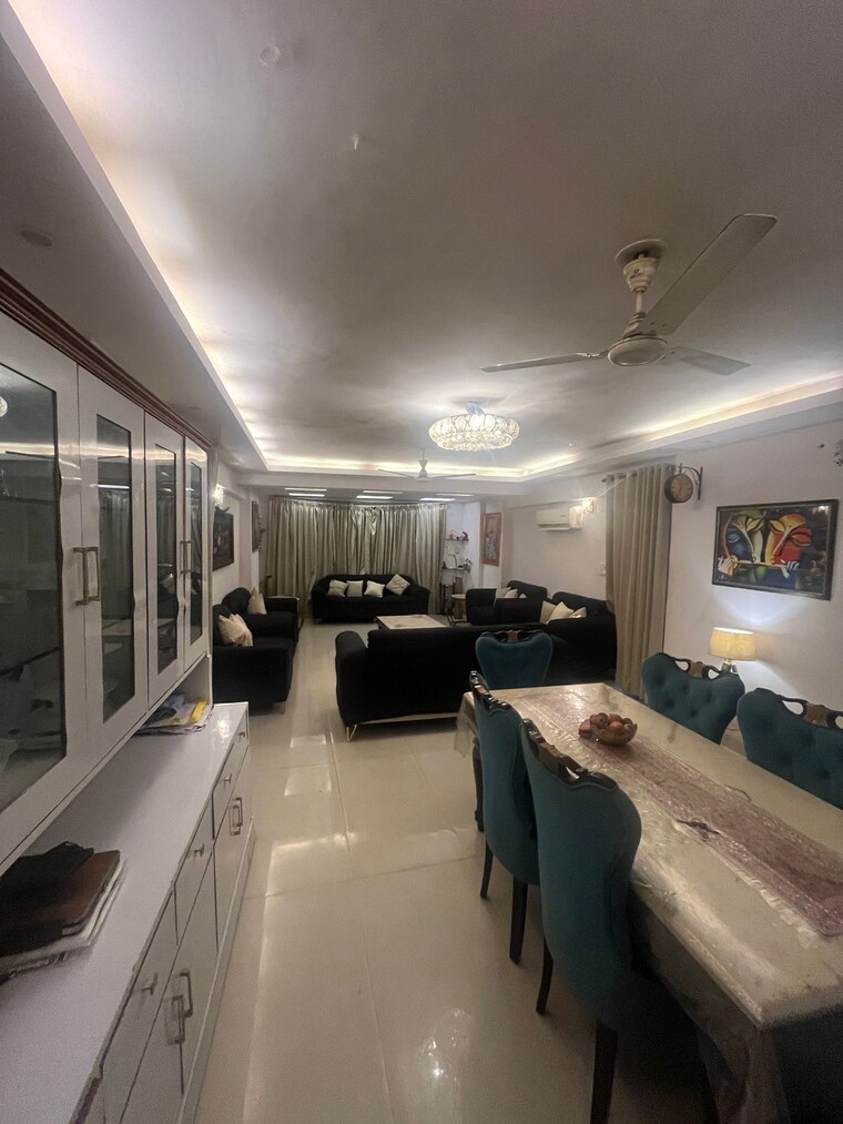 Team Area, vasant kunj 3 Bedroom 2000 Sq.Ft. Builder Floor In Vasant Kunj Delhi 9215386