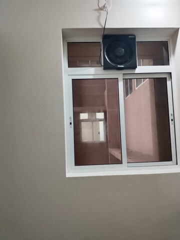 Furnished Amenities in 1 BHK Apartment at Godrej Green Vistas, Mahalunge – for Rent