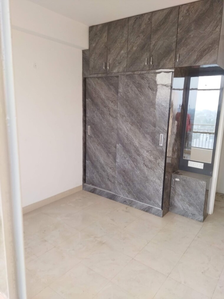 Room, breez-global-hill-view 2 Bedroom 585 Sq.Ft. Apartment In Sohna Sector 11 Gurgaon 9215447