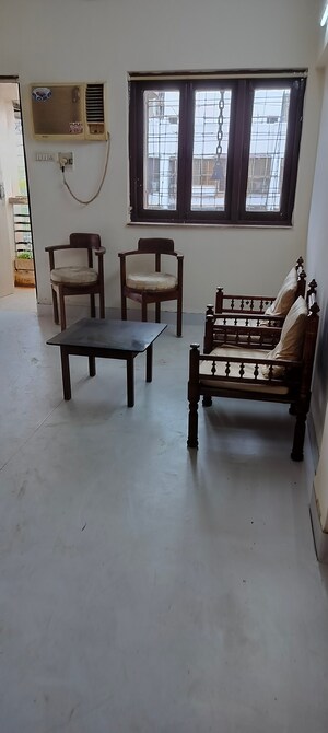 Gym in 2 BHK Apartment at Sunny Side Apartment, Andheri West – for Rent