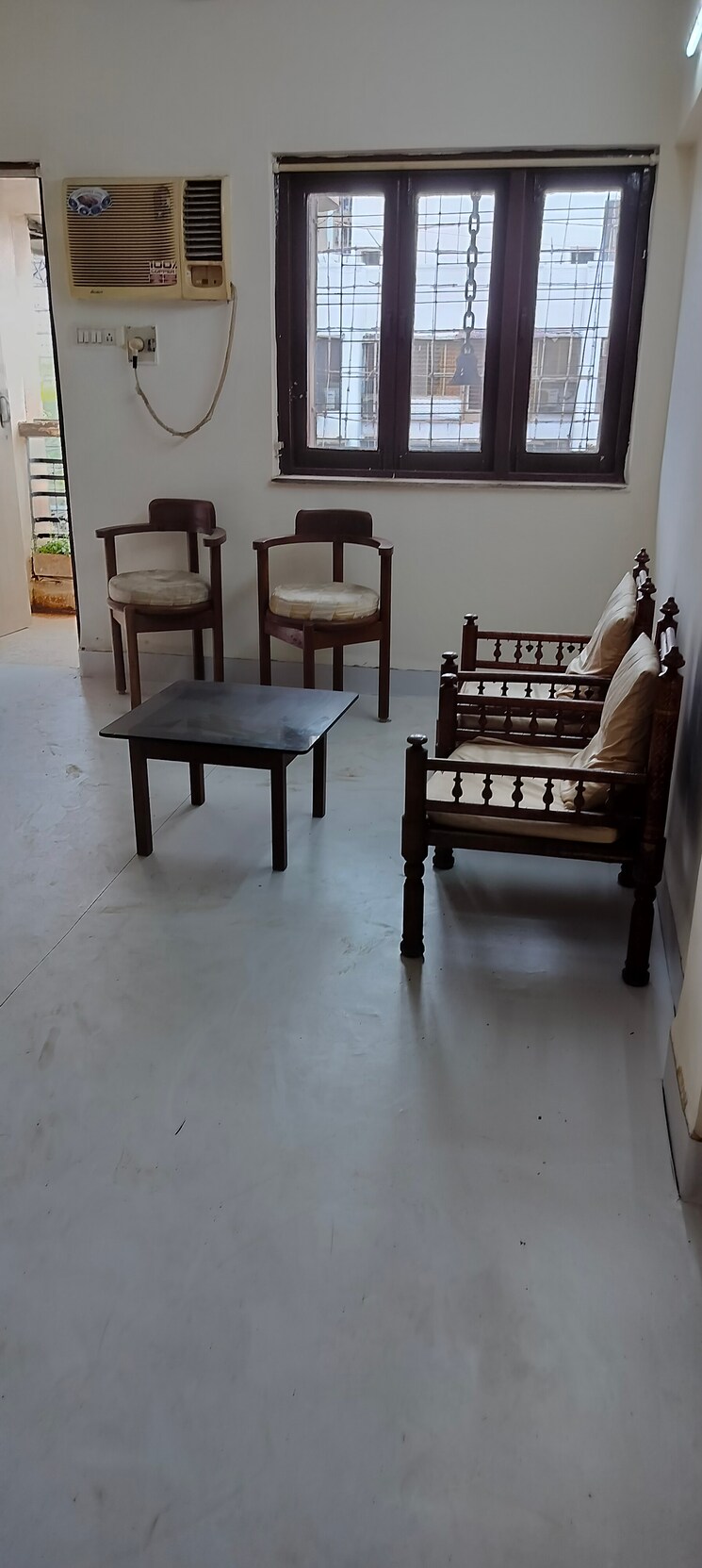 Gym, sunny-side-apartment 2 Bedroom 700 Sq.Ft. Apartment In Andheri West Mumbai 9215444