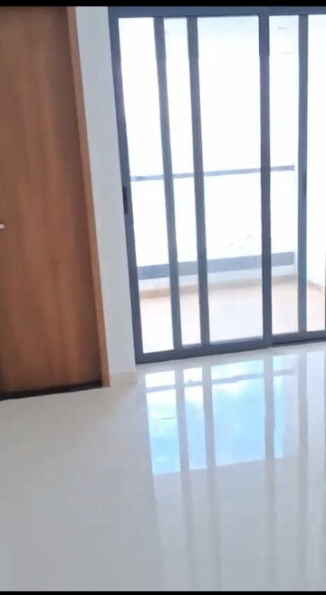Room in 3 BHK Apartment at Majestique Signature Towers Phase 1, Balewadi – for Rent