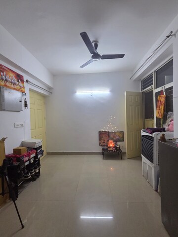 2 BHK Apartment For Rent in Supertech Cape Town, Sector 74