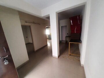 6 BHK Villa For Sale in Vrudavan Apartment, Yashwant Nagar