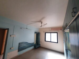 Room in 6 BHK Villa at Vrudavan Apartment, Yashwant Nagar – for Sale