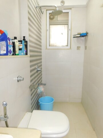 Bathroom in 2 BHK Apartment at Hum Solaris, Kandivali West – for Sale