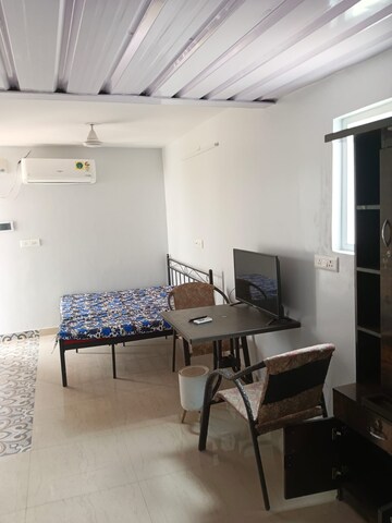 2 BHK Apartment For Rent in Gaur City 7th Avenue, Sector 4 Greater Noida