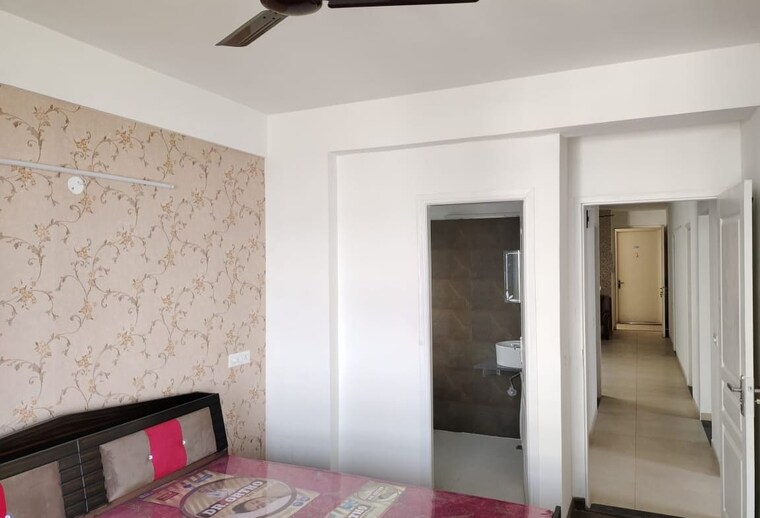 Room, international airport road 3 Bedroom 1140 Sq.Ft. Apartment In International Airport Road Zirakpur 9215549