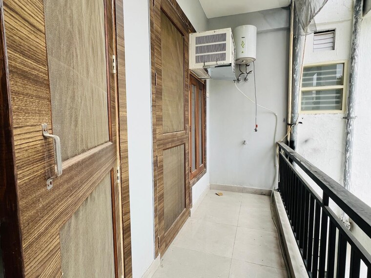 undefined, vasant kunj 4 Bedroom 2400 Sq.Ft. Builder Floor In Vasant Kunj Delhi 9215570