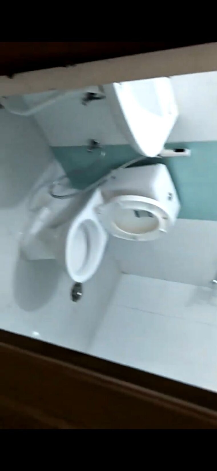 Bathroom, saviour-park 3 Bedroom 1505 Sq.Ft. Apartment In Mohan Nagar Ghaziabad 9215586