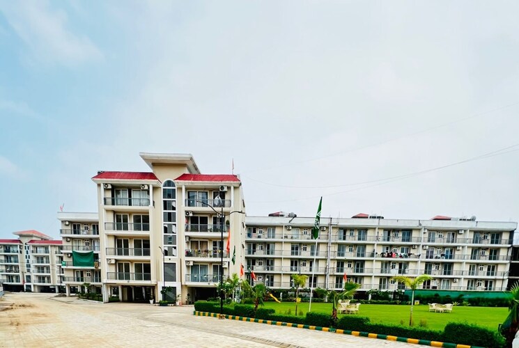 Exterior View, maxxus-elanza 3 Bedroom 1100 Sq.Ft. Apartment In International Airport Road Zirakpur 9215583