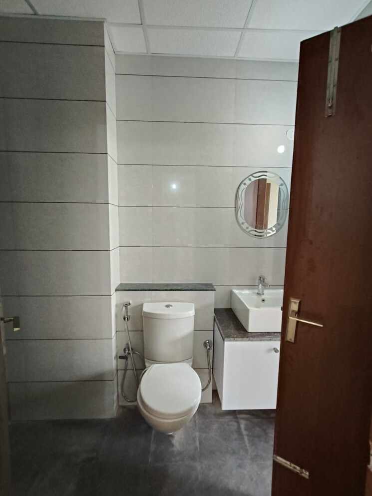Bathroom, nabha 3 Bedroom 1450 Sq.Ft. Apartment In Nabha Zirakpur 9215610