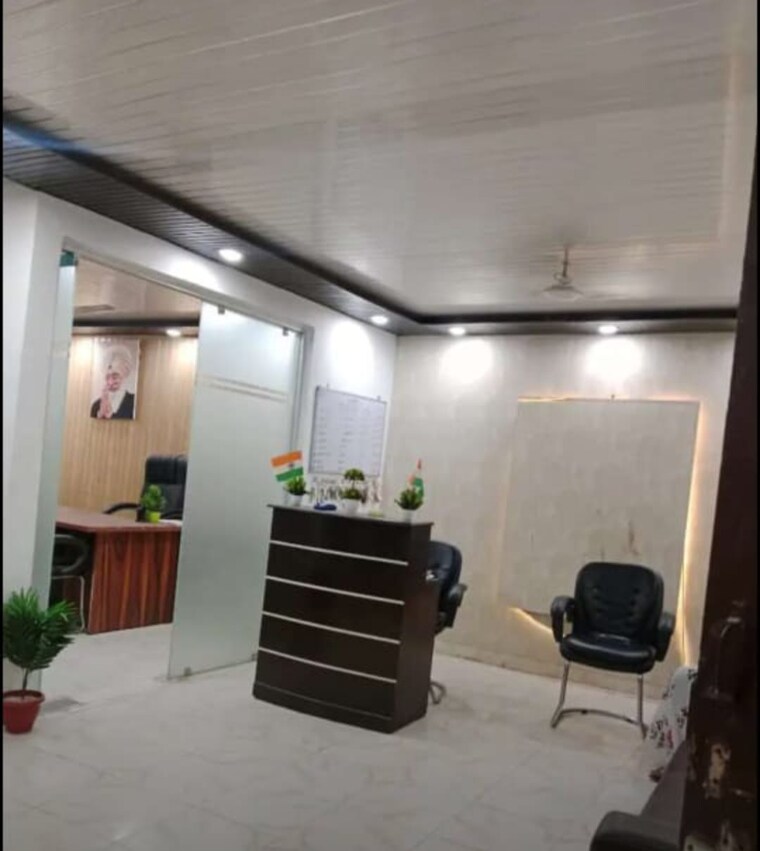 Floor Plan, chattarpur Commercial Office Space 100 Sq.Yd. In Chattarpur Delhi 9215663