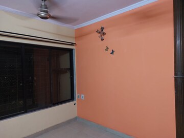 Room in 1 BHK Apartment at Rutu Estate, Brahmand – for Rent