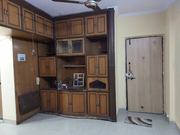 Room in 1 BHK Apartment at Rutu Estate, Brahmand – for Rent