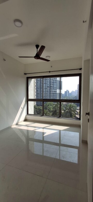 Room in 1 BHK Apartment at Vridavan Elite, Vikhroli East – for Rent