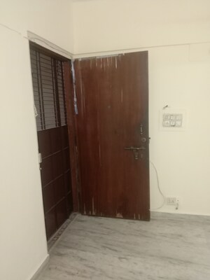 Room in 1 BHK Apartment at Samadhan CHS Borivali, Borivali West – for Sale