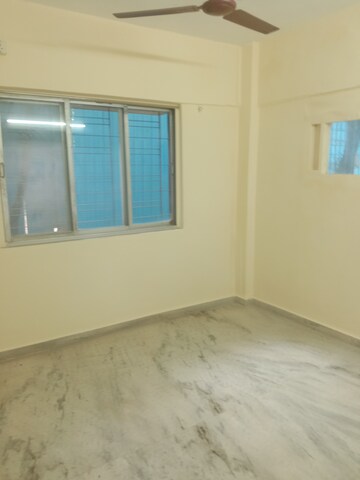 Room in 1 BHK Apartment at Samadhan CHS Borivali, Borivali West – for Sale