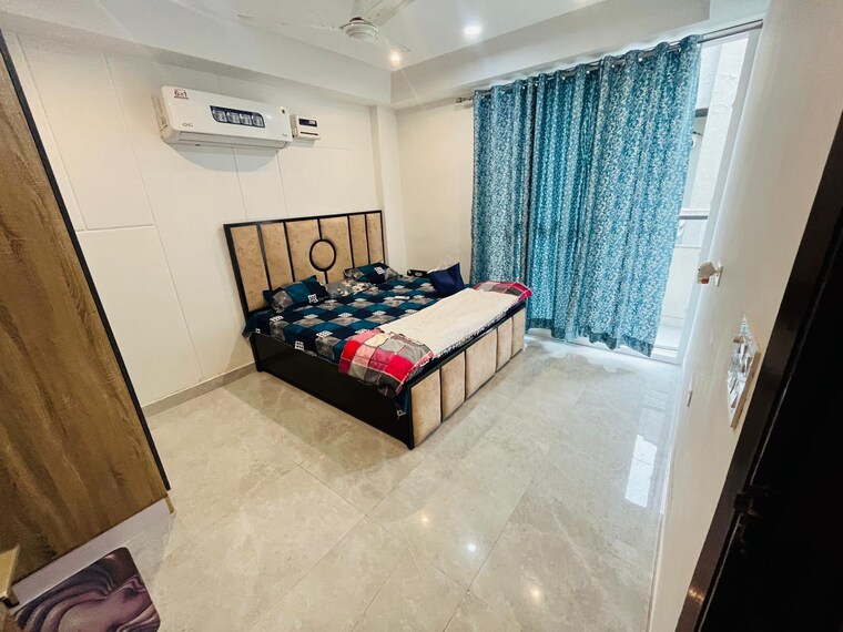 Bedroom, dera mandi 3 Bedroom 150 Sq.Yd. Builder Floor In Dera Mandi Delhi 9215771