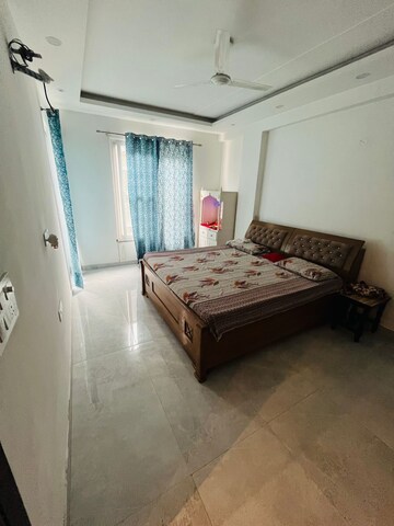 Bedroom in 3 BHK Builder Floor at Dera Mandi – for Sale