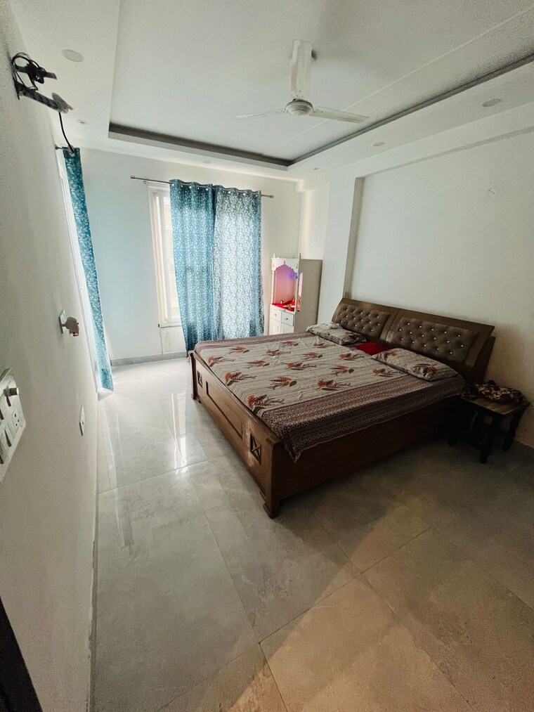 Bedroom, dera mandi 3 Bedroom 150 Sq.Yd. Builder Floor In Dera Mandi Delhi 9215771