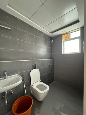 Bathroom in  Pg at Andheri East – for Rent
