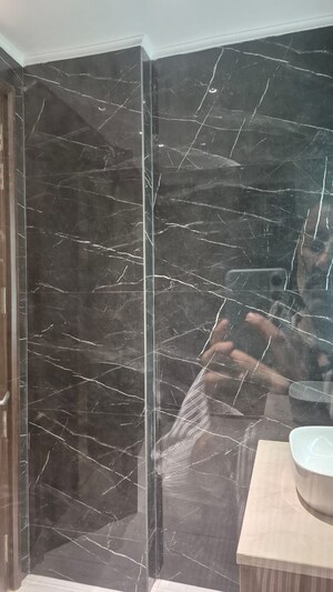 Bathroom in 4 BHK Builder Floor at Sector 40 – for Sale