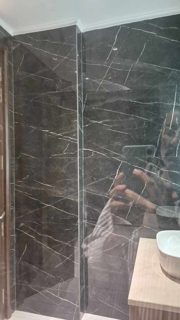 Bathroom, sector 40 4 Bedroom 2367 Sq.Ft. Builder Floor In Sector 40 Gurgaon 9215807