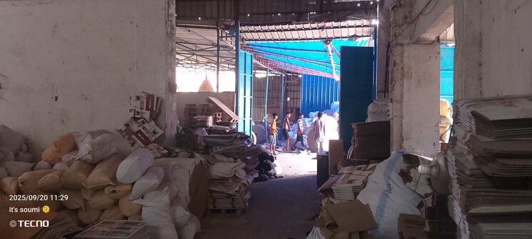  Parking, madhyamgram Commercial Warehouse 37000 Sq.Ft. In Madhyamgram Kolkata 9215797