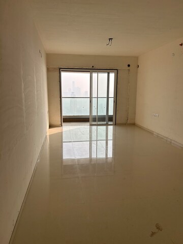 Room in 3 BHK Apartment at Runwal Nirvana, Parel – for Sale