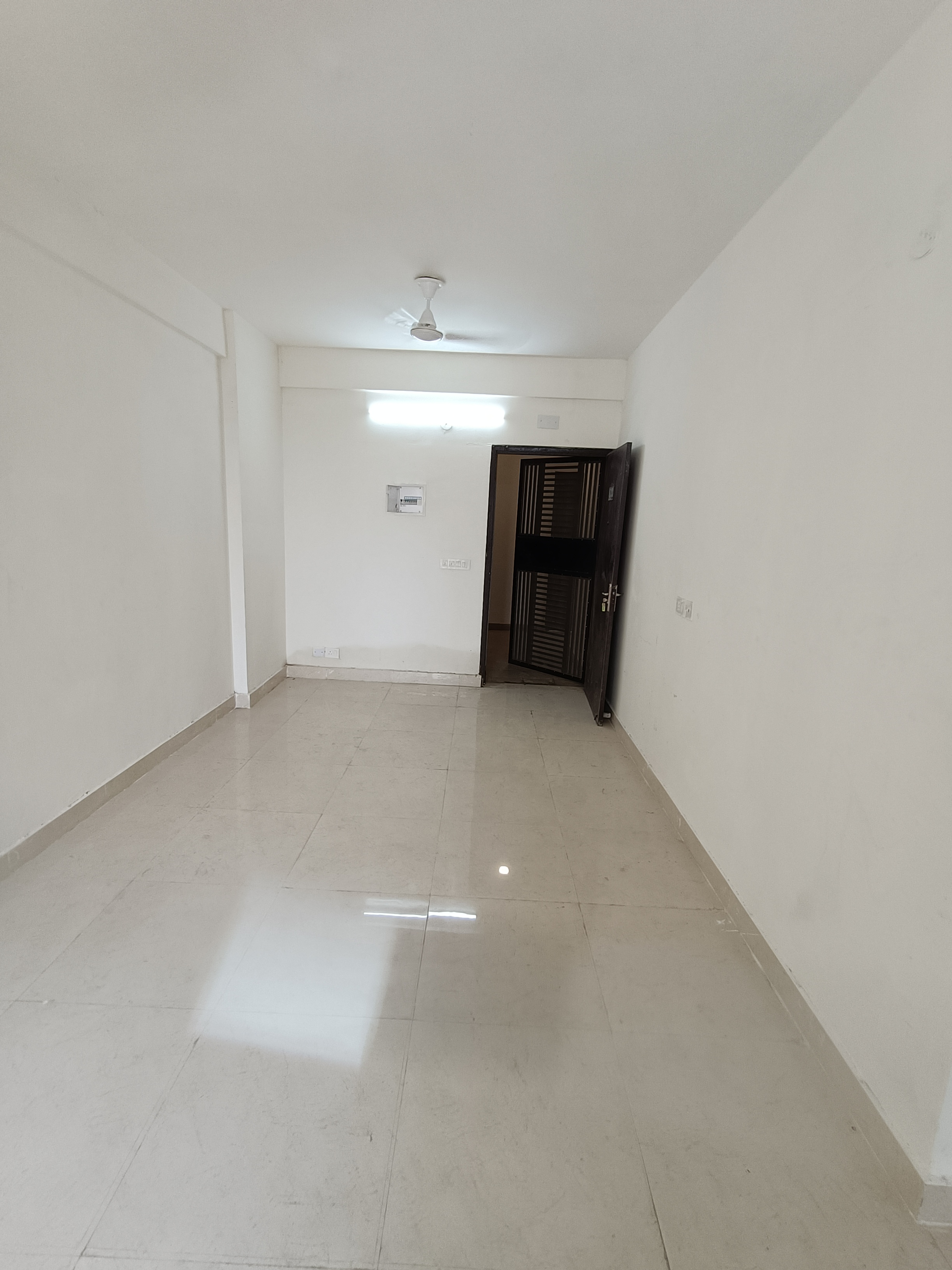 2 BHK Apartment For Rent in Signature Global Prime